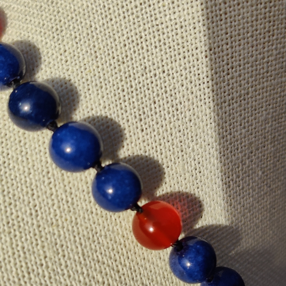 Vintage lapis lazuli and carnelian necklace - Picture 5 of 8